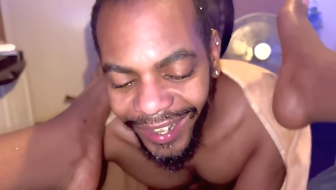 Subareia and anal slut on the beach