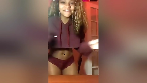 Hawt babe gets anal fuck with a hawt hottie