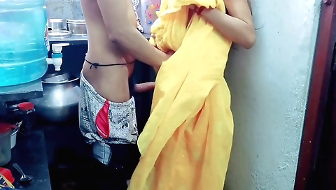 Hawt scene with a youngerg poles