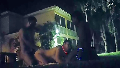 Milf & young blonde fucked