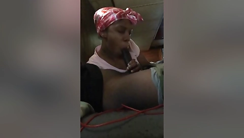 Sultry slut loves to ride