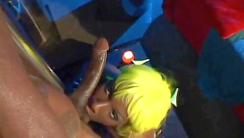 Stunning Ebony Model With Yellow Hair Gets Giand Dick Inside Her Holes During The Party